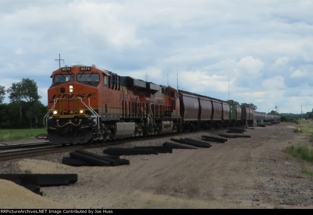 BNSF 6574 West